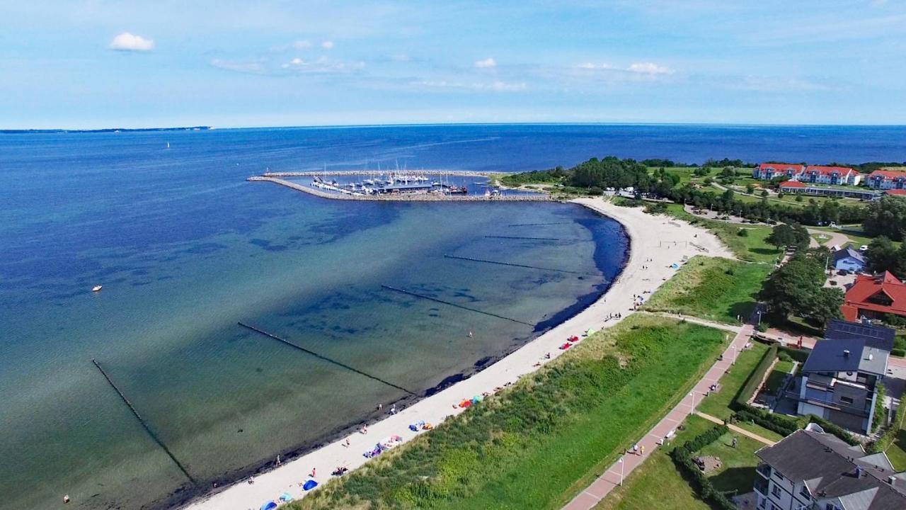 Ferienhaus Emmely Nur Wenige Gehminuten Zum Strand Ruhig Glowe Exteriör bild