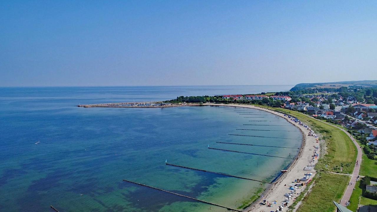 Ferienhaus Emmely Nur Wenige Gehminuten Zum Strand Ruhig Glowe Exteriör bild