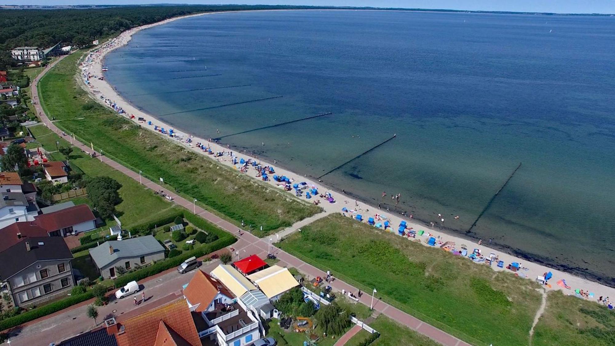 Ferienhaus Emmely Nur Wenige Gehminuten Zum Strand Ruhig Glowe Exteriör bild