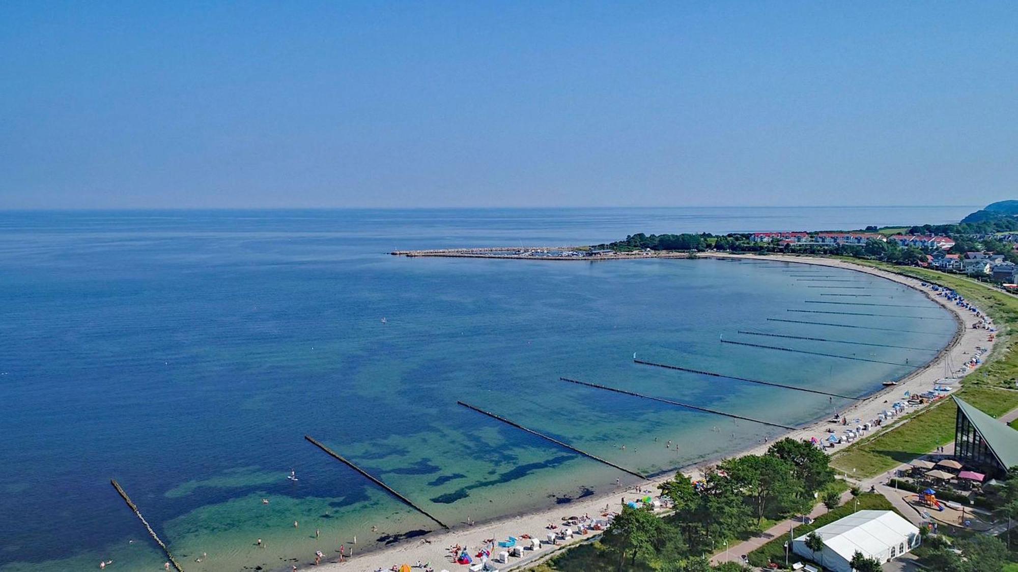 Ferienhaus Emmely Nur Wenige Gehminuten Zum Strand Ruhig Glowe Exteriör bild