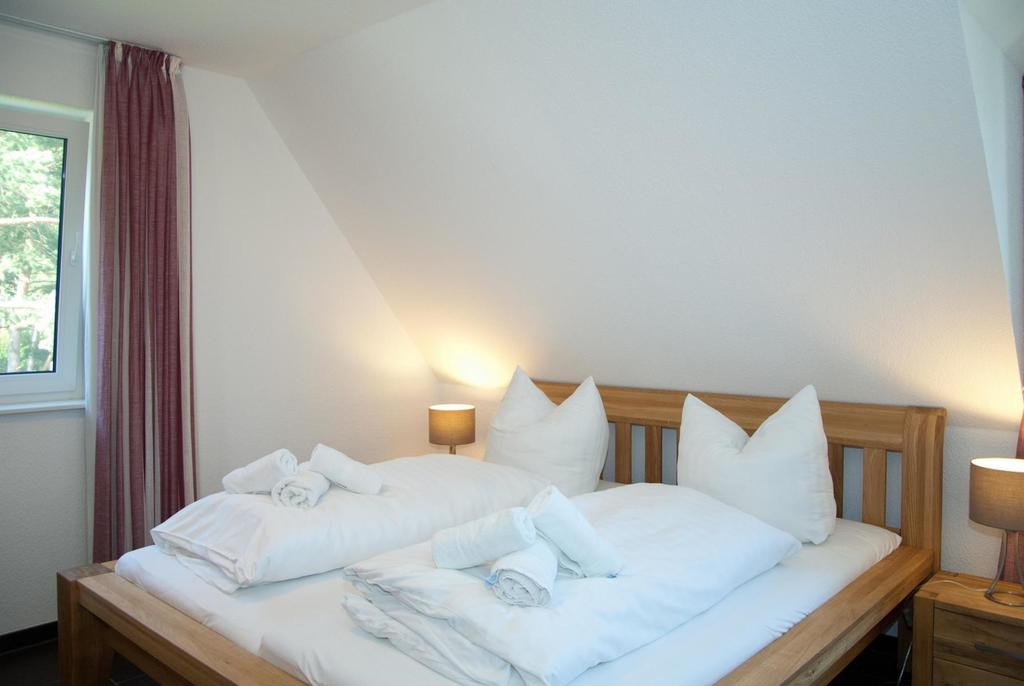 Ferienhaus Emmely Nur Wenige Gehminuten Zum Strand Ruhig Glowe Exteriör bild